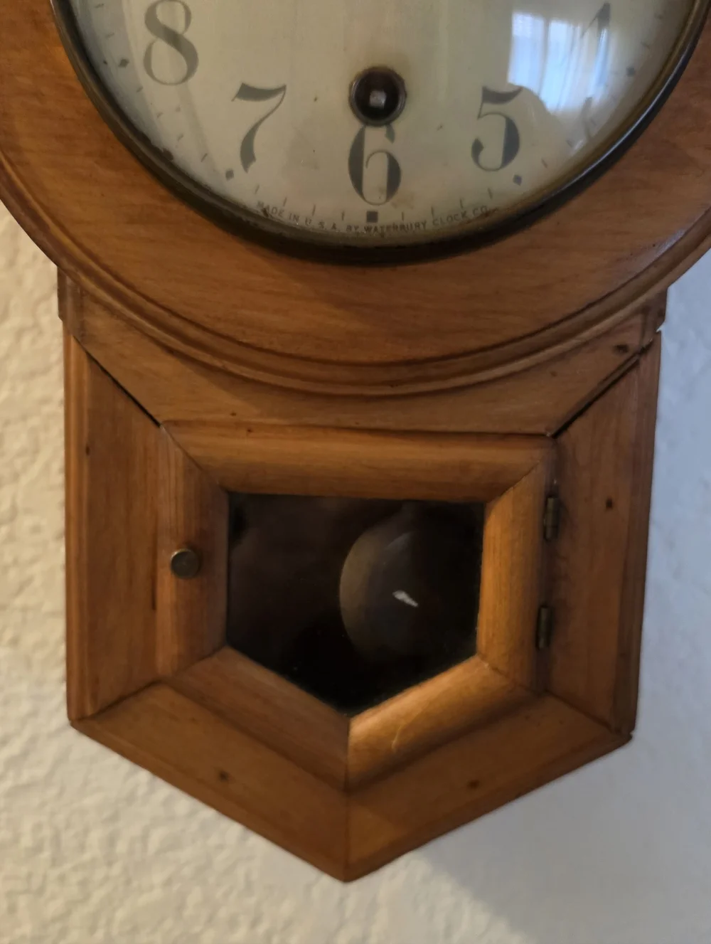 Vintage Wall Clock Waturbury